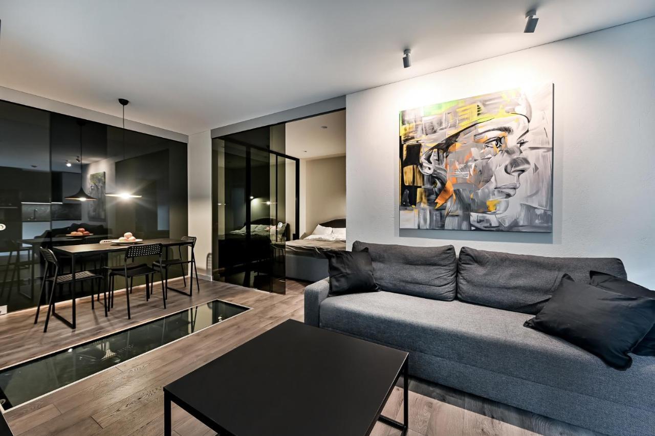 Appartement Jacuzzi Cinema Loft à Kaunas Extérieur photo